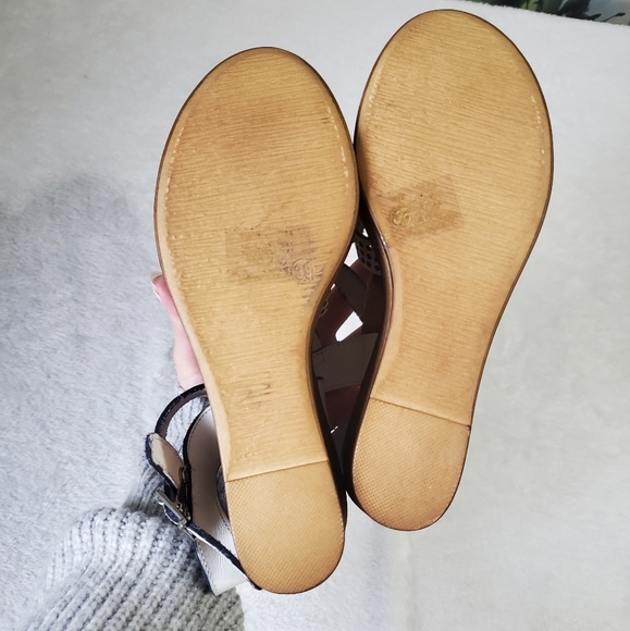 Italian Leather Wedge Sandals - Picture 3 of 11